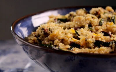 Quinoa salad with zucchini and …