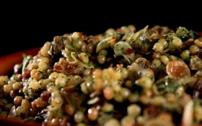 Pearl couscous with raisins and almonds