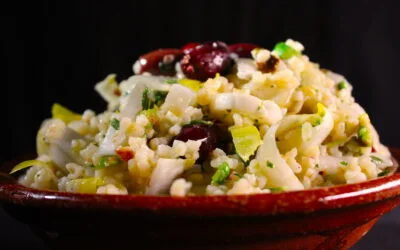 Bulgur chicory salad with kalamata olives and pistachio
