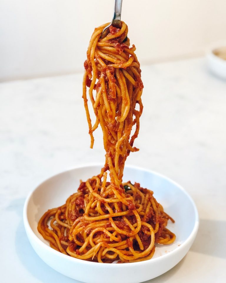 spaghetti-bolognese