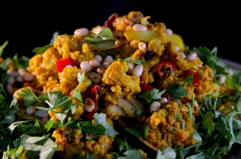 Bloemkool geroosterd in kruidige yoghurt