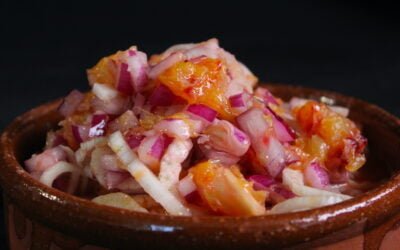 Blood orange salad with red onion and fennel