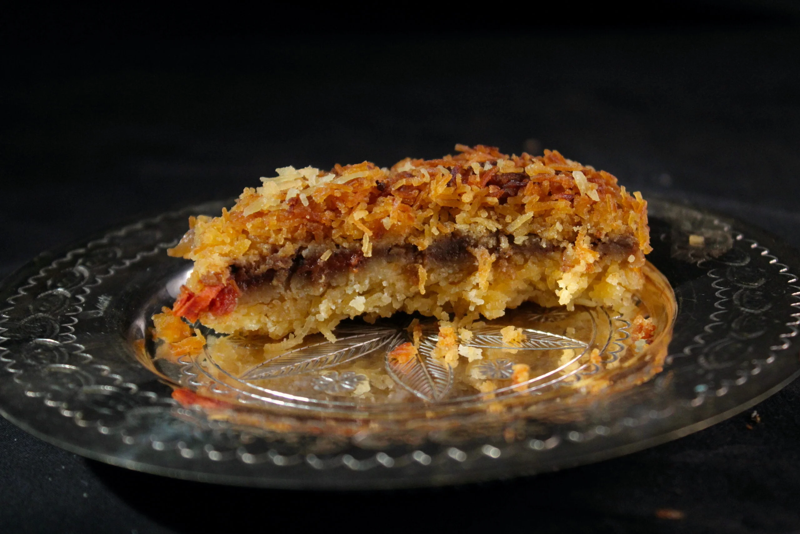 Kadaifipasteitje met aubergine-tomaatvulling