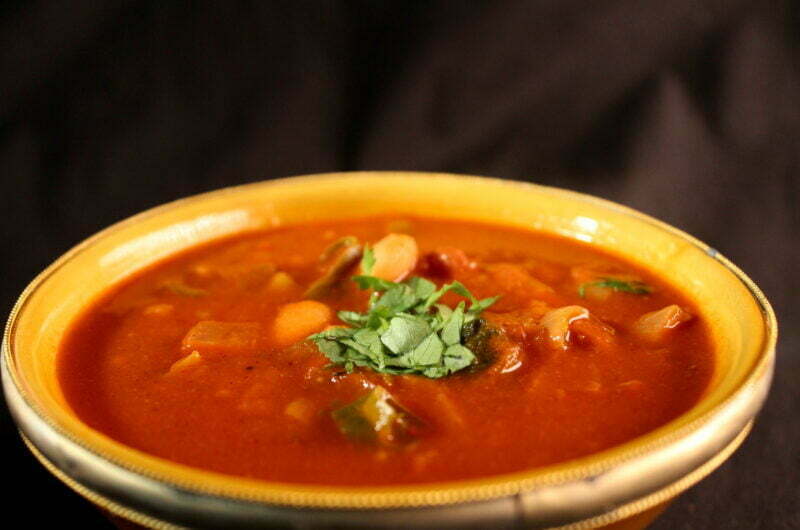Zoet-pikante tomaten, borlottibonen soep voor koude dagen