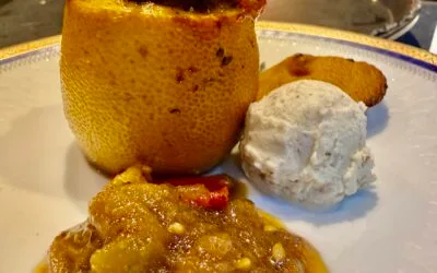 Citroen gevuld met risotto, pijnboompittencrème, gekaramelliseerde tomaat en chutney